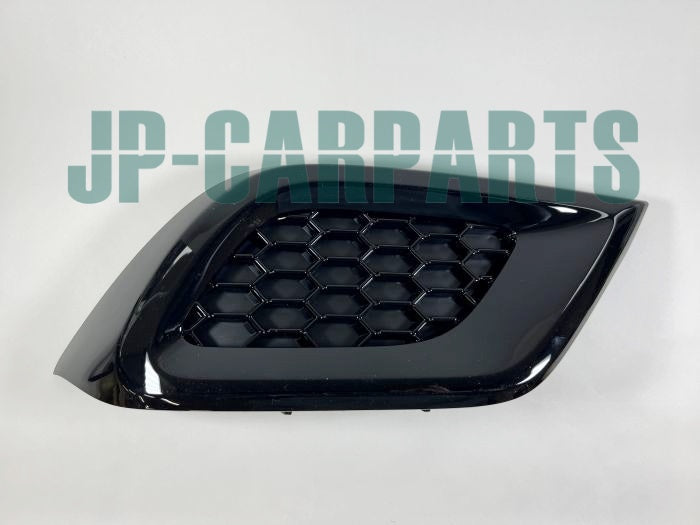 GENUINE TOYOTA FRONT BUMPER HOLE COVER ASSY RH 52030-12090